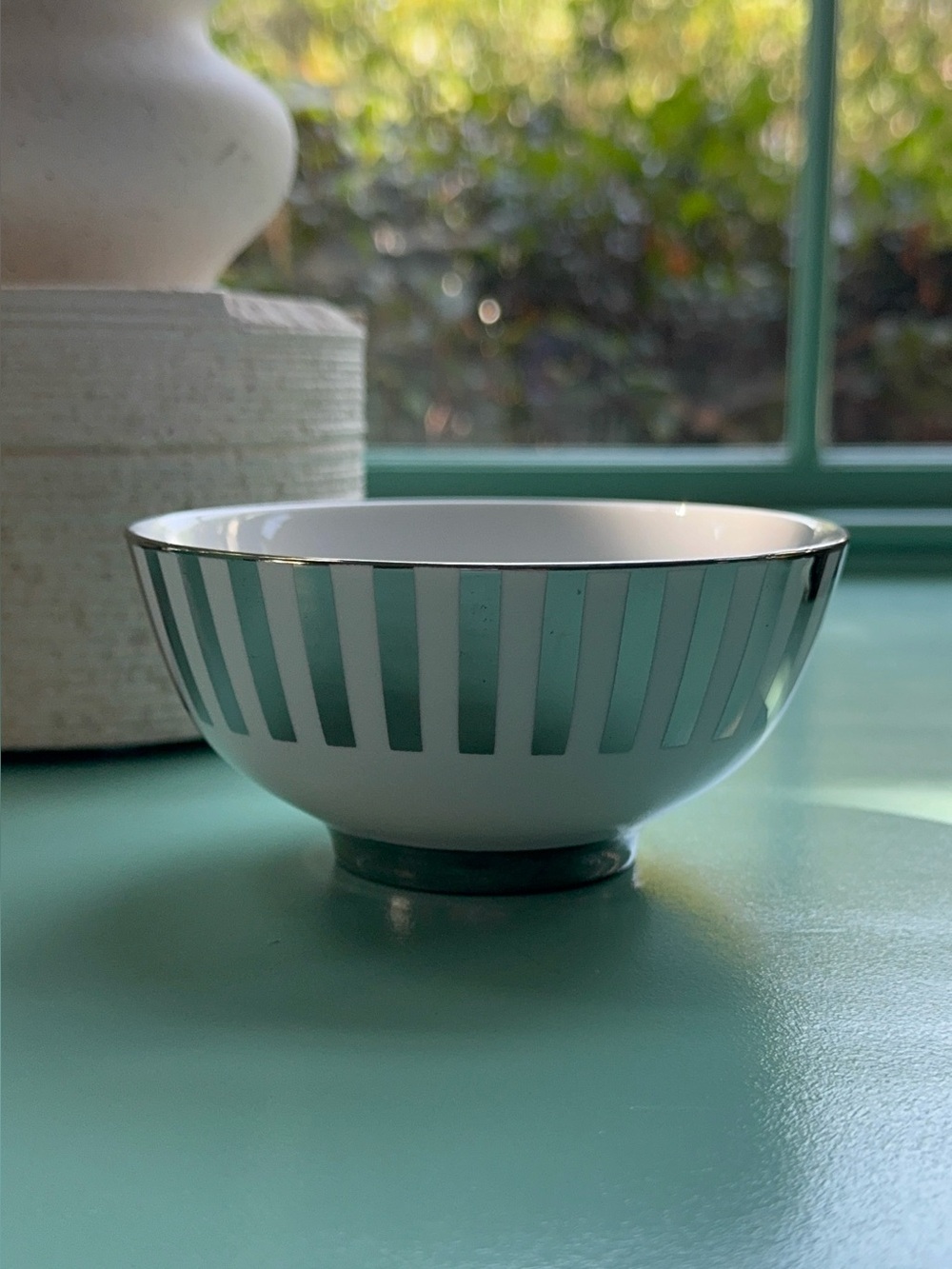 Ciroa Luxe Pattern Gold and White Stripe Porcelain Bowl